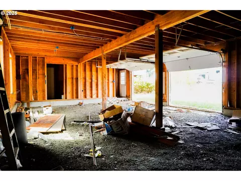 Other - 815 E Ave, Powers, OR 97466 photo 13 of 13