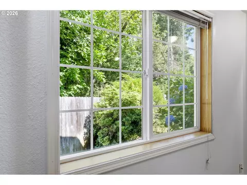 Other - 885 Randall St, Eugene, OR 97401 photo 7 of 11