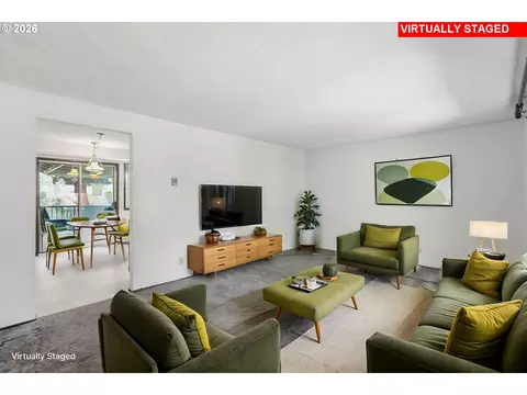 Living - 2995 Camrose St, Eugene, OR 97404 photo 1 of 13