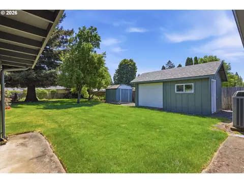Exterior - 2995 Camrose St, Eugene, OR 97404 photo 3 of 6