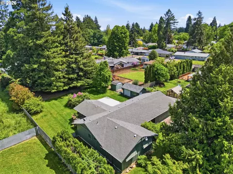 View/Area - 2995 Camrose St, Eugene, OR 97404 photo 1 of 2