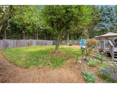Exterior - 36305 Yocum Loop, Sandy, OR 97055 photo 10 of 10