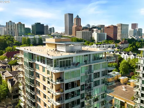 1930 S River Dr #1003, Portland, OR 97201