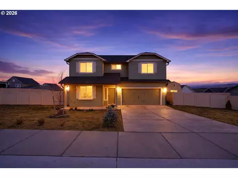 5 Patty Cir, Milton Freewater, OR 97862