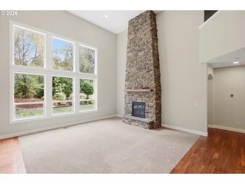 Living - 12840 SE 257th Ave, Damascus, OR 97089 photo 1 of 5