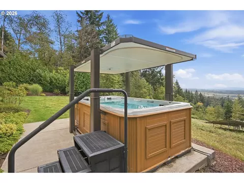 Exterior - 12840 SE 257th Ave, Damascus, OR 97089 photo 3 of 10