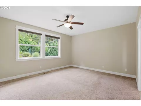 Bedroom - 12840 SE 257th Ave, Damascus, OR 97089 photo 1 of 5