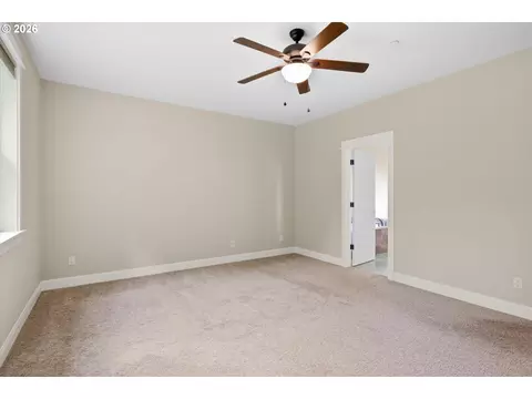 Bedroom - 12840 SE 257th Ave, Damascus, OR 97089 photo 2 of 5