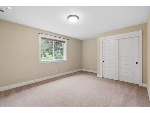 Bedroom - 12840 SE 257th Ave, Damascus, OR 97089 photo 5 of 5
