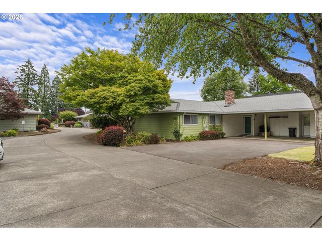 3142 22nd Ave, Forest Grove, OR 97116