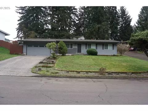 11403 NE Conifer Dr, Vancouver, WA 98662
