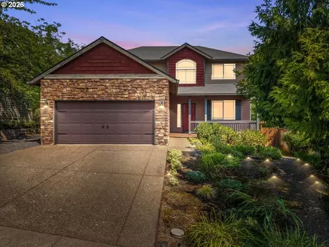 963 SW View Crest Dr, Dundee, OR 97115