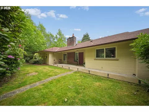 6930 SW Brier Pl, Portland, OR 97219