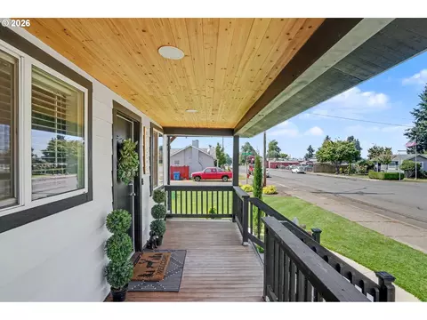 Exterior - 216 E Main St, Sublimity, OR 97385 photo 6 of 14