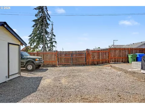 Exterior - 216 E Main St, Sublimity, OR 97385 photo 9 of 14