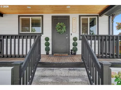 Exterior - 216 E Main St, Sublimity, OR 97385 photo 5 of 14