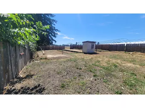 Exterior - 36800 SE Proctor Rd, Boring, OR 97009 photo 6 of 9