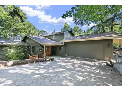 3349 Videra Dr, Eugene, OR 97405 photo 1