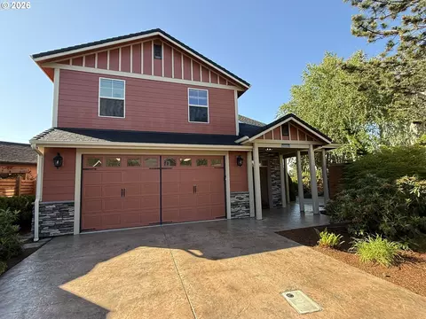 1610 38th Loop, Florence, OR 97439