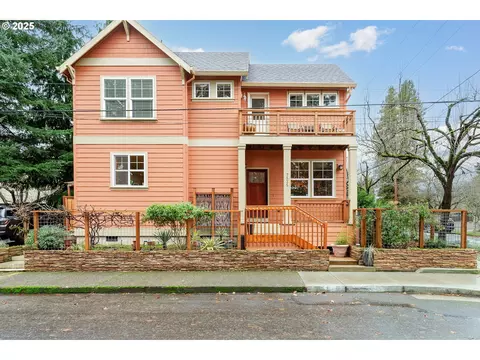 7535 SE Harrison St, Portland, OR 97215