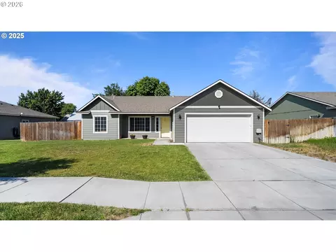 713 Miller Loop, Umatilla, OR 97882