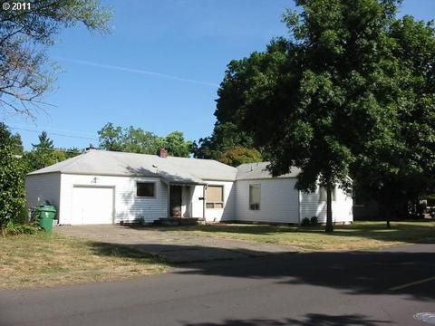 1543 Grove St, Eugene, OR 97404 photo 1