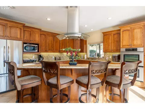 Kitchen - 70946 Devore Arm Rd, Lakeside, OR 97449 photo 1 of 5