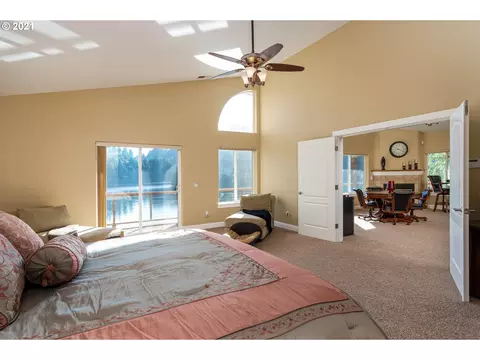 Bedroom - 70946 Devore Arm Rd, Lakeside, OR 97449 photo 4 of 4