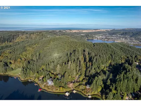 View/Area - 70946 Devore Arm Rd, Lakeside, OR 97449 photo 4 of 11