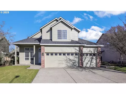 1253 NE Maureen St, Hillsboro, OR 97124