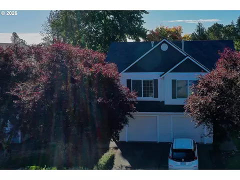 35457 Oakwood Dr, Saint Helens, OR 97051
