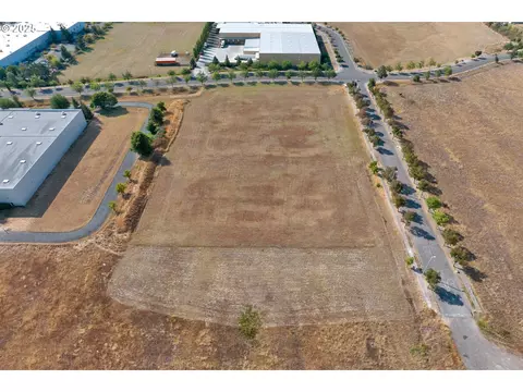 Ed Cone Blvd, Eugene, OR 97402 photo 3