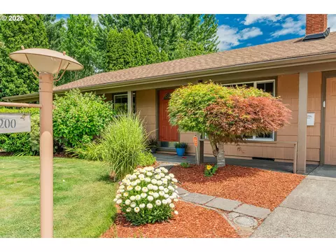 200 SEvelyn Ave, Gresham, OR 97080 photo 4