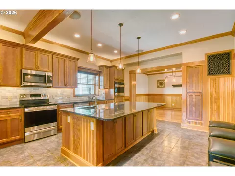 301 NW 9th St, Pendleton, OR 97801 photo 17