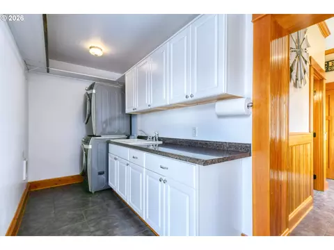301 NW 9th St, Pendleton, OR 97801 photo 21