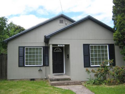 970 Chambers St, Eugene, OR 97402 photo 1