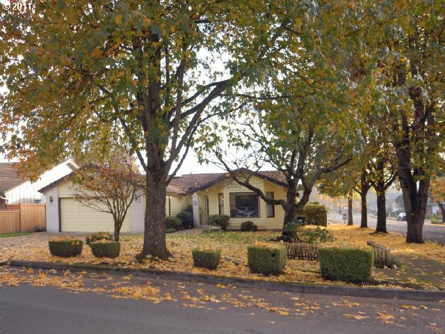 1499 Kellogg Rd, Springfield, OR 97477 photo 1
