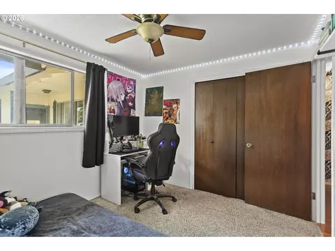 Other - 160 W Berkeley St, Gladstone, OR 97027 photo 5 of 6