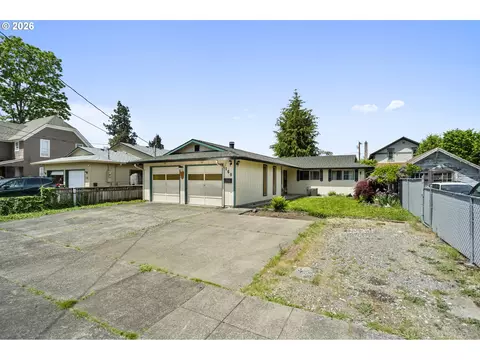 Other - 160 W Berkeley St, Gladstone, OR 97027 photo 2 of 6