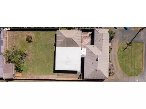 View/Area - 2897 Game Farm Rd, Springfield, OR 97477 photo 1 of 1