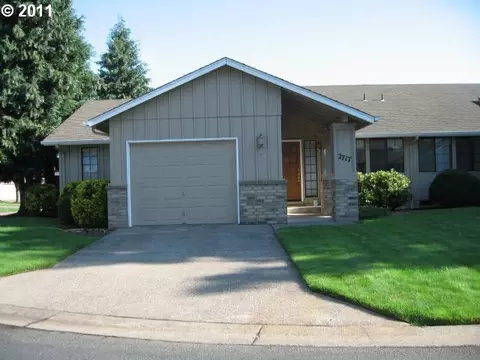2717 Dayna Ln, Eugene, OR 97408 photo 1