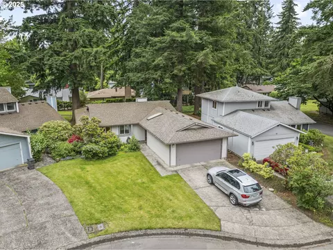 13009 NE 7th St, Vancouver, WA 98684