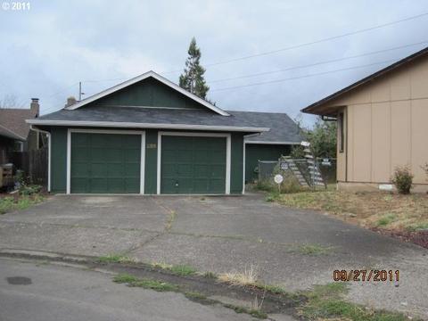 298 S St, Springfield, OR 97477 photo 1