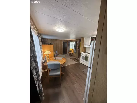 4531 Franklin Blvd #5, Eugene, OR 97403 photo 6