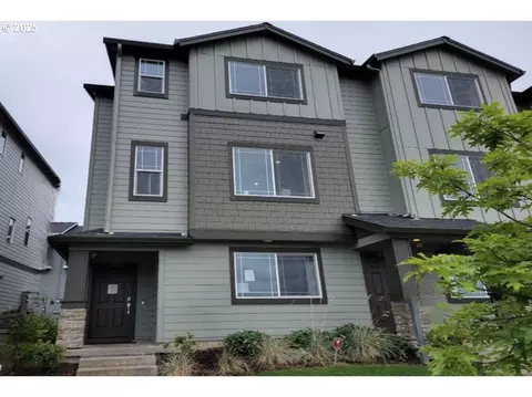 15141 NW Rosina Ln, Portland, OR 97229
