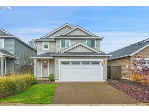 1419 NW Bagby St, Estacada, OR 97023