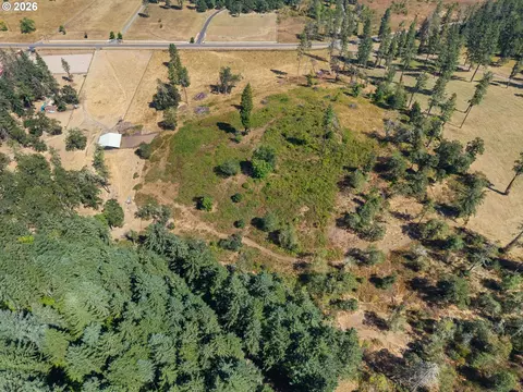 View/Area - Pine Grove, Eugene, OR 97402 photo 6 of 7