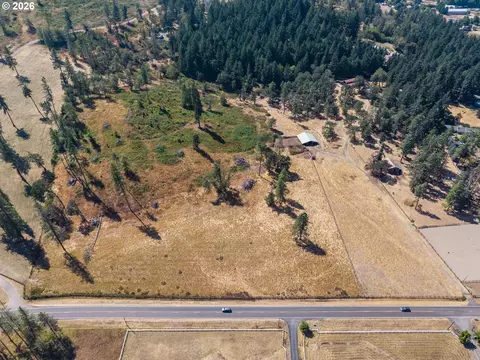View/Area - Pine Grove, Eugene, OR 97402 photo 3 of 7