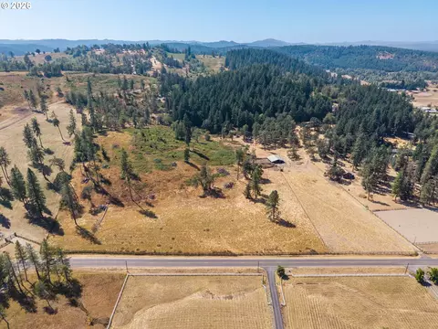 View/Area - Pine Grove, Eugene, OR 97402 photo 2 of 7