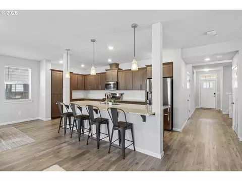 Kitchen - 6417 N 87th Ct, Camas, WA 98607 photo 5 of 5
